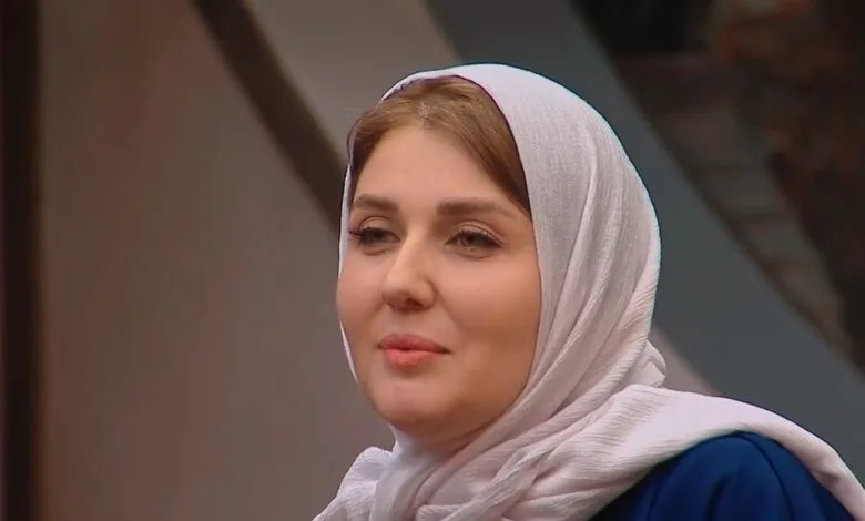 حرکات بامزه گلوریا هاردی برای آموزش زبان فرانسوی در جوکر + فیلم