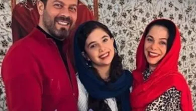 استوری متفاوت نفس بازغی در شب یلدا با تصویری خانوادگی