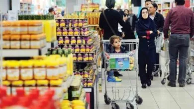 توزیع بسته‌های معیشتی در آستانه یلدا