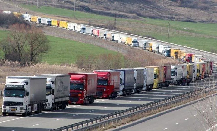 اقدام جنجالی آذربایجان؛ ایرانیان در مرز زمین گیر شدند!