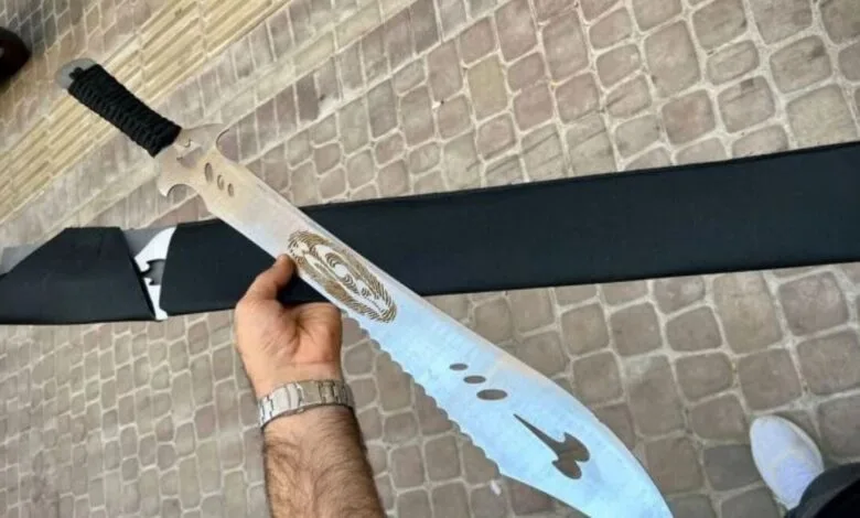 حمله به ۳ کارگر با قمه ۹۰ سانتی/ ماجرا چه بود؟