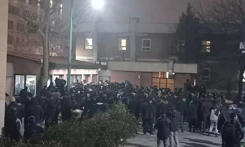 روایت تازه از اتفاقات روز جمعه در دانشگاه تهران منتشر شد