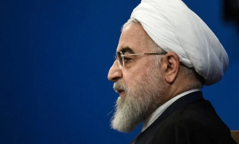 حضور حسن روحانی در میان حاضران در راهپیمایی ۲۲ بهمن +عکس