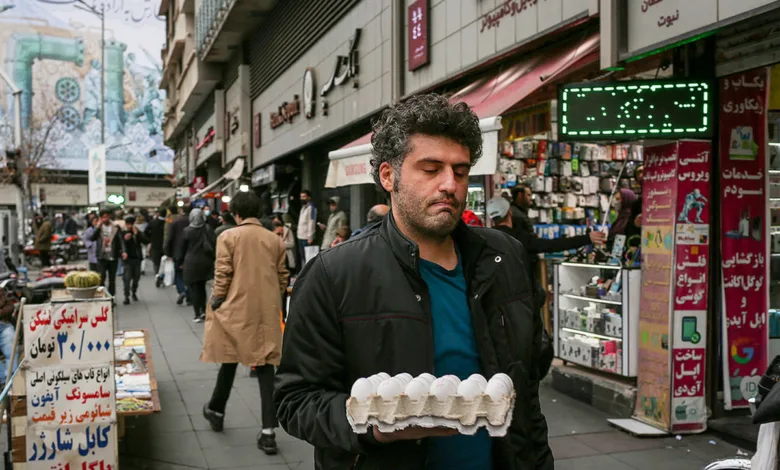 این هشدار را جدی بگیرید/ تخم مرغ بدون شناسنامه نخرید