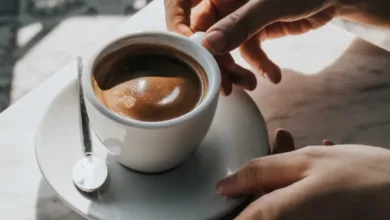 این افراد زیاد قهوه مصرف نکنند