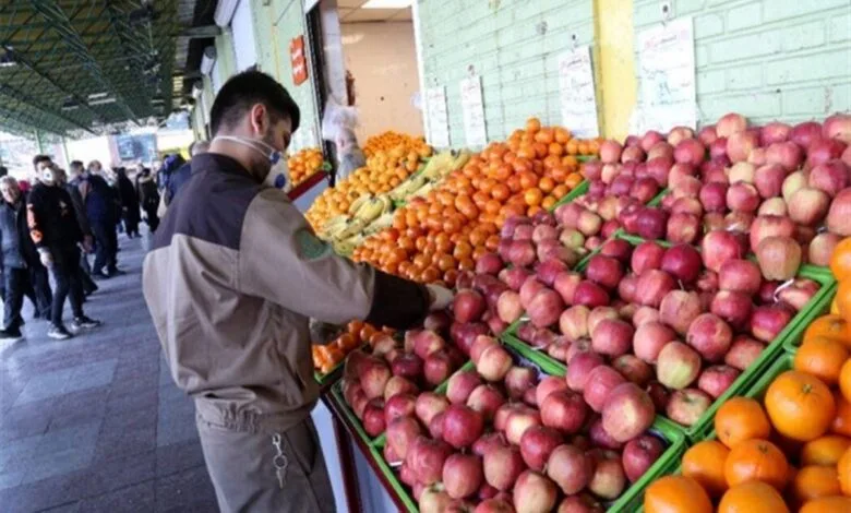 سیب و پرتقال شب عید ارزان شد