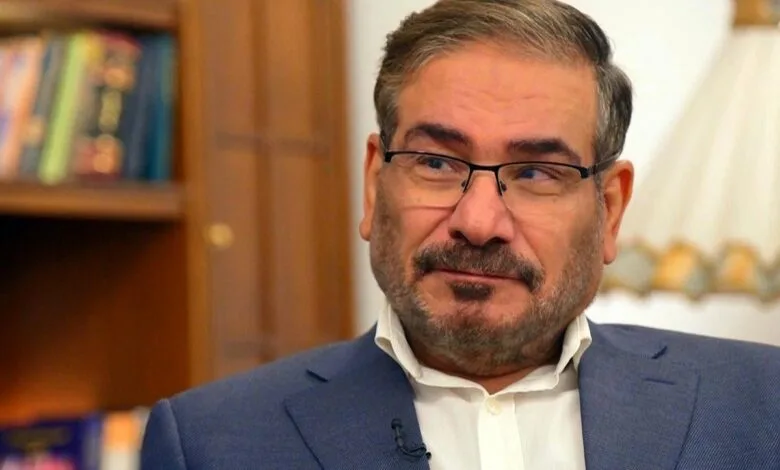 شمخانی: وزیر خارجه ایران با اختیارات کامل راهی عمان است