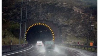 رانندگان مراقب ریزش سنگ در این جاده‌ها باشند