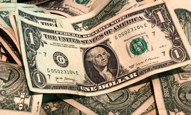 سقوط سنگین دلار/ ترامپ کار خودش را کرد