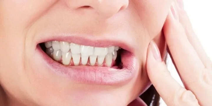 این خوراکی‌ها دندان‌ها را نابود می‌کنند
