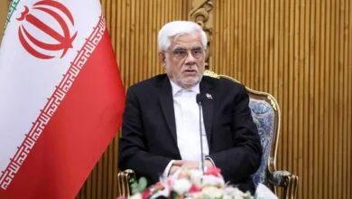 عارف: آمریکا میز مذاکره را نابود کرد